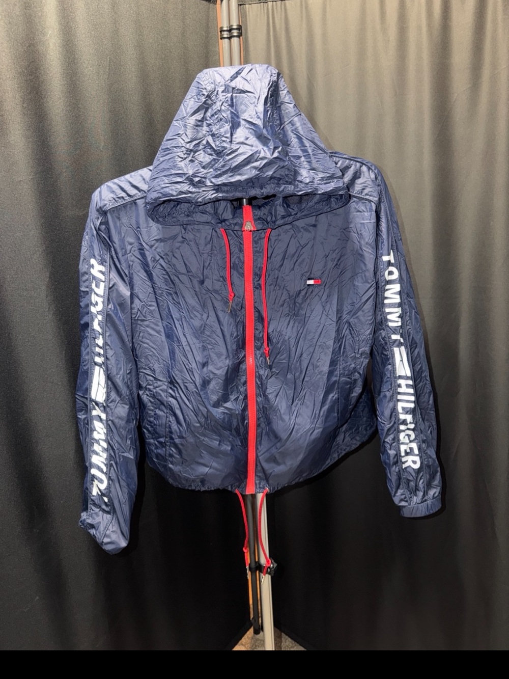 Tommy Hilfiger Navy Hooded Jacket with Red Accents